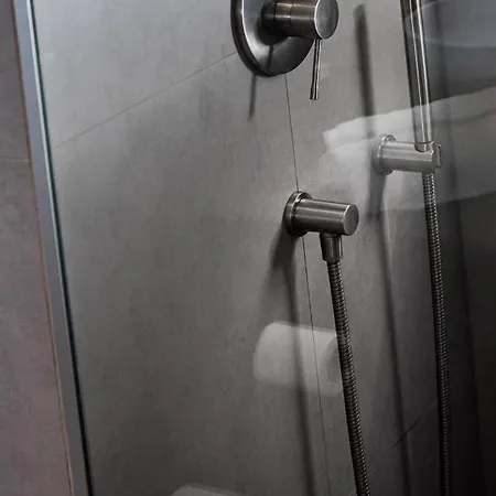 شقة Zaloo, Luxury With Sea-view And Jacuzzi *
