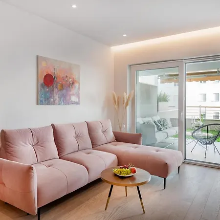 Zaloo, Luxury With Sea-view And Jacuzzi Apartamento